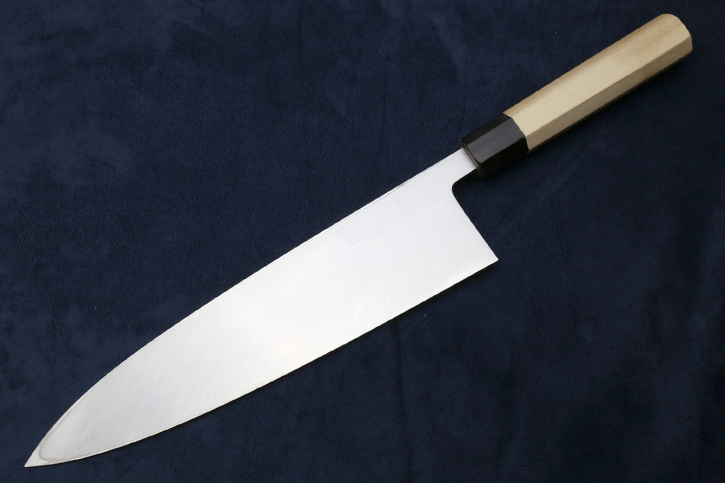 Yoshihiro Kasumi White Steel Deba Fish Fillet Knife – Hand-Etched Gold 3-SET, Limited Edition, 300mm (Magnolia Handles)