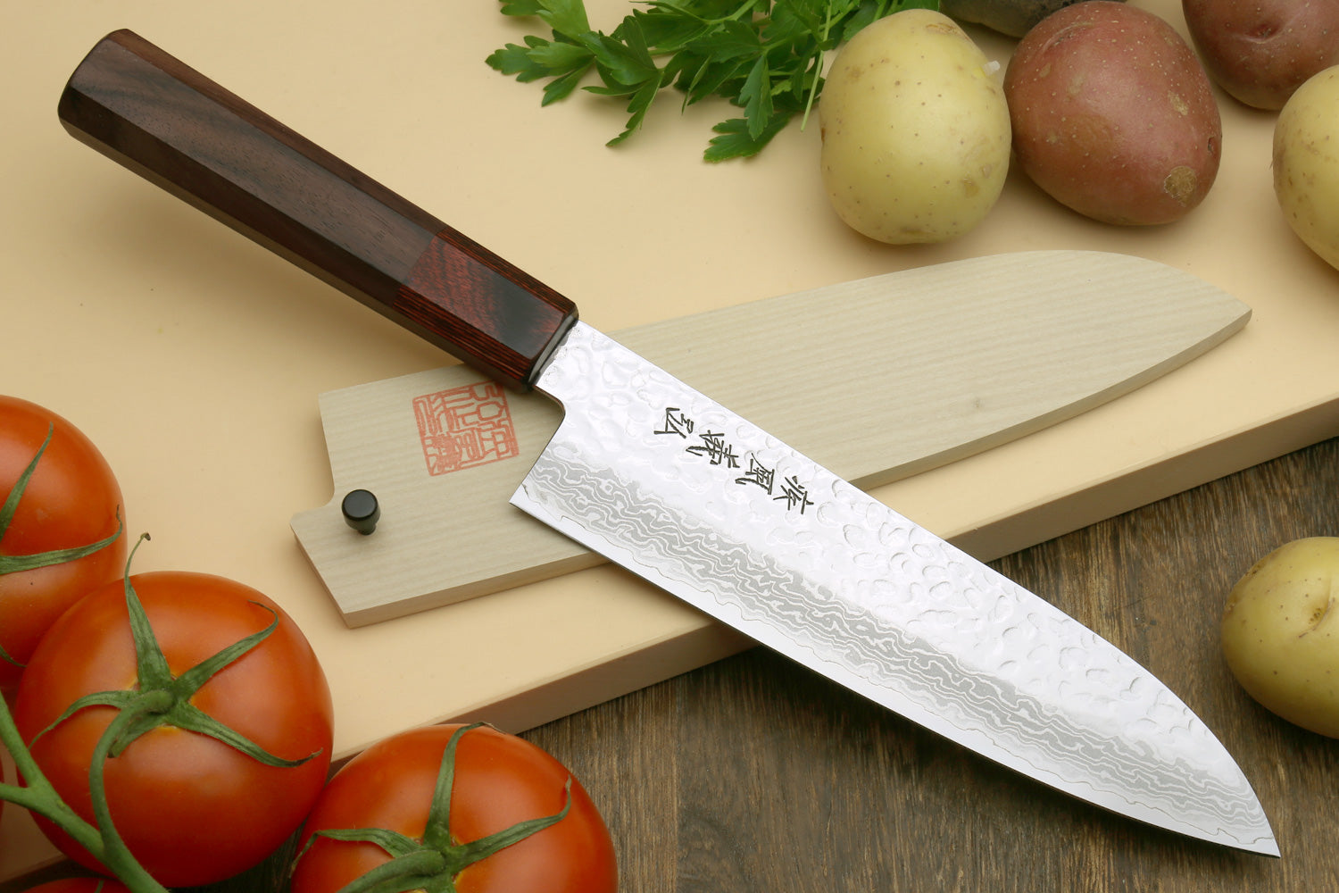 Yoshihiro VG-10 46 layers Hammered Damascus Santoku 7"(180mm) + Petty / Utility 6"(150mm) Chefs knife Set Rosewood Handle with Saya Cover